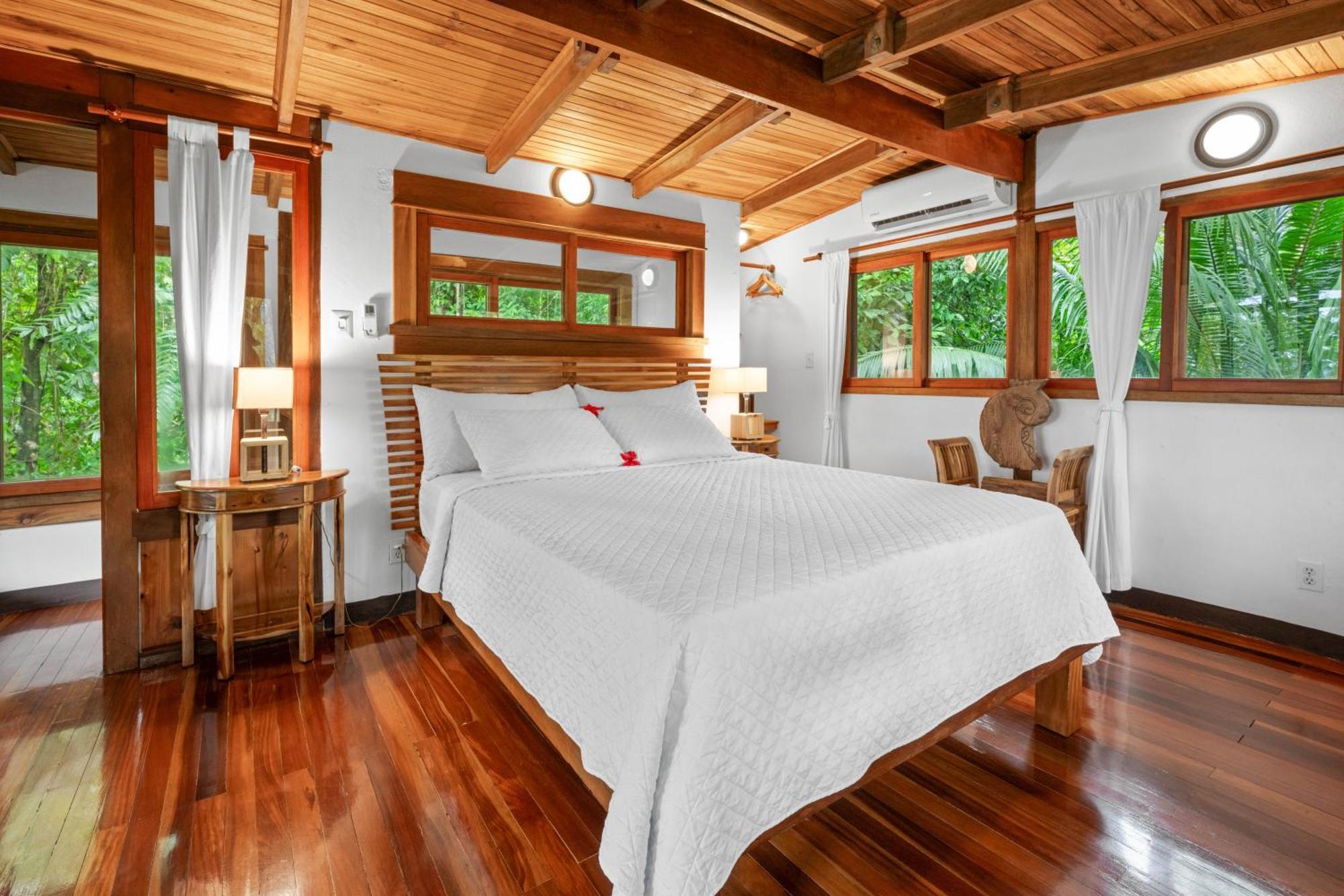 Copa De Arbol Beach & Rainforest Resort Drake Bay Exterior photo